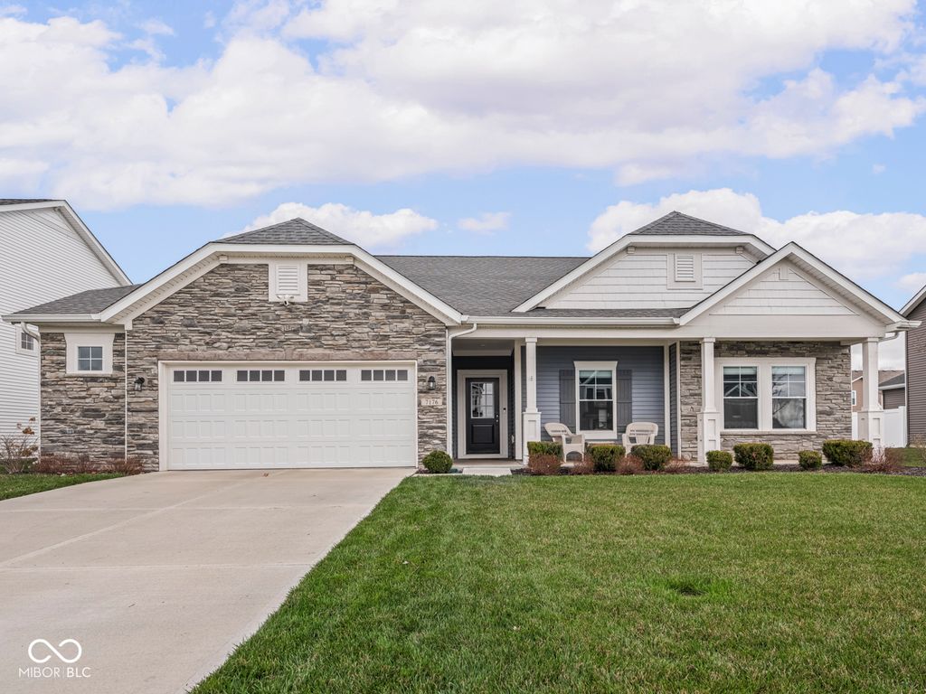 7176 Hart Street, Cumberland, IN 46229