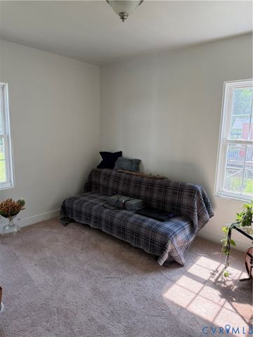 5247 Rockland Rd, Richmond, VA 23225