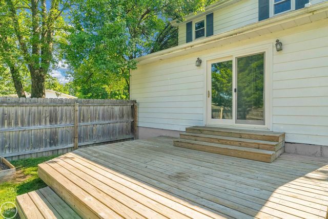 802 Saint James Street, Marysville, MI 48040