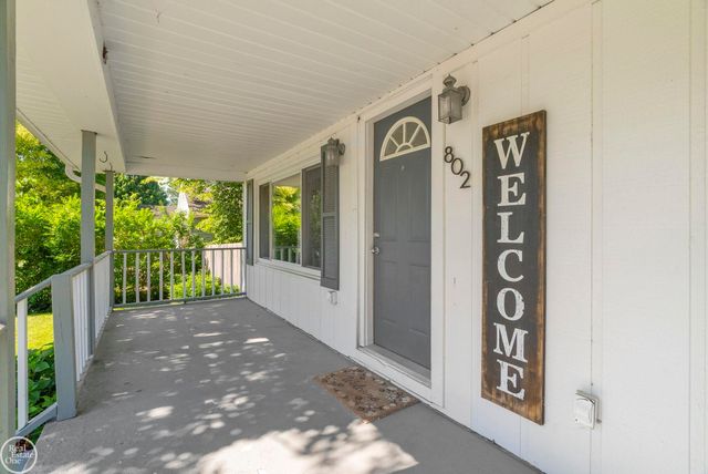 802 Saint James Street, Marysville, MI 48040