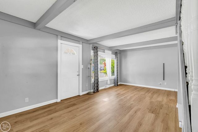 802 Saint James Street, Marysville, MI 48040