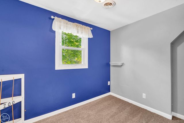 802 Saint James Street, Marysville, MI 48040