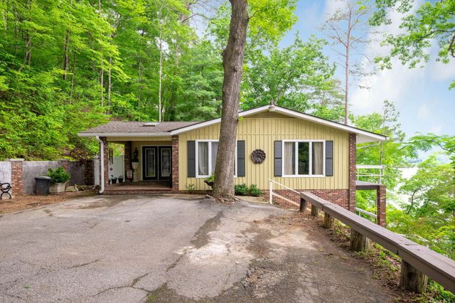 11642 Holly Circle, Soddy Daisy, TN 37379