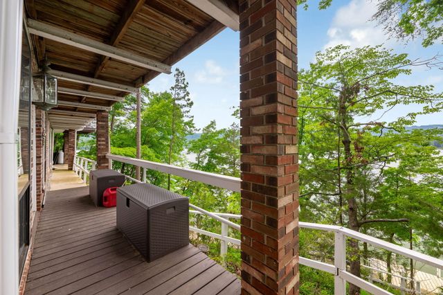 11642 Holly Circle, Soddy Daisy, TN 37379