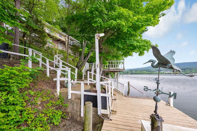 11642 Holly Circle, Soddy Daisy, TN 37379