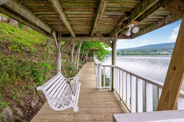 11642 Holly Circle, Soddy Daisy, TN 37379