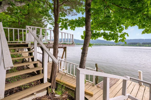 11642 Holly Circle, Soddy Daisy, TN 37379