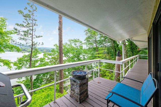 11642 Holly Circle, Soddy Daisy, TN 37379