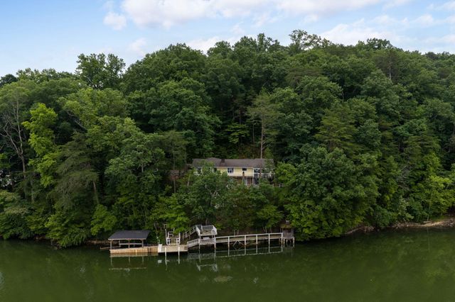 11642 Holly Circle, Soddy Daisy, TN 37379