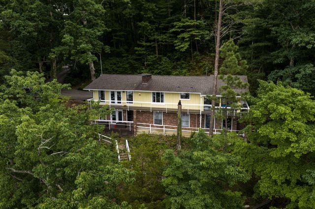 11642 Holly Circle, Soddy Daisy, TN 37379