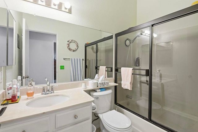 1260 N Lighthouse, Anaheim, CA 92801