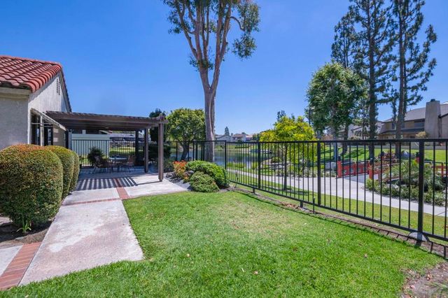 1260 N Lighthouse, Anaheim, CA 92801
