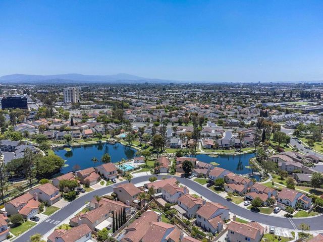 1260 N Lighthouse, Anaheim, CA 92801
