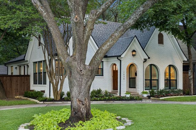 1050 N Windomere Avenue, Dallas, TX 75208