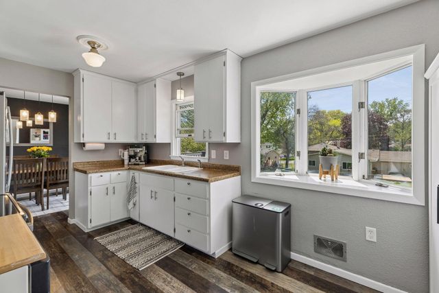 2620 Cedar Avenue, White Bear Lake, MN 55110