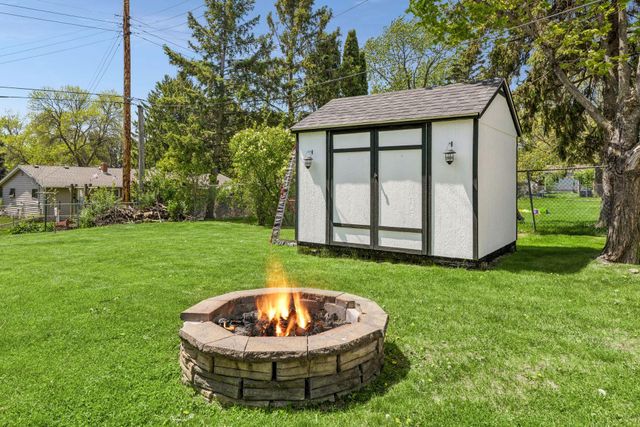 2620 Cedar Avenue, White Bear Lake, MN 55110