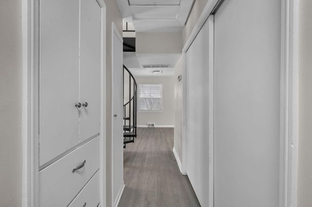 2310 Pinecrest Avenue, Ann Arbor, MI 48104