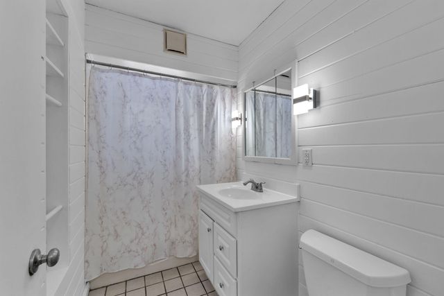 2310 Pinecrest Avenue, Ann Arbor, MI 48104