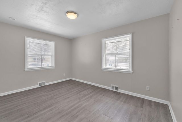 2310 Pinecrest Avenue, Ann Arbor, MI 48104