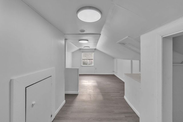 2310 Pinecrest Avenue, Ann Arbor, MI 48104