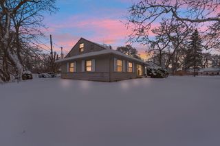 2310 Pinecrest Avenue, Ann Arbor, MI 48104