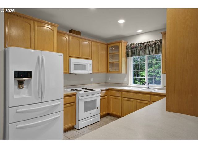 5096 WOOD LAKE Way, Florence, OR 97439