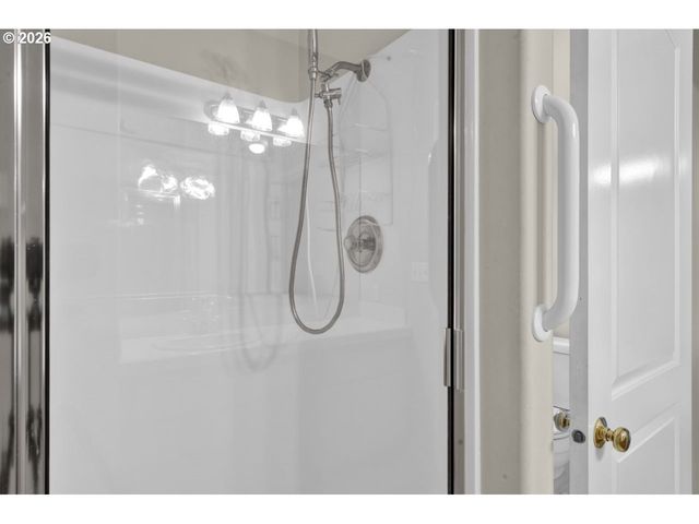 5096 WOOD LAKE Way, Florence, OR 97439