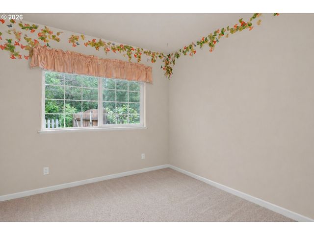 5096 WOOD LAKE Way, Florence, OR 97439