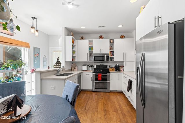 137 Fourth Avenue N, Kure Beach, NC 28449