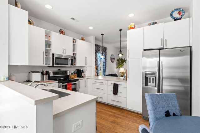 137 Fourth Avenue N, Kure Beach, NC 28449