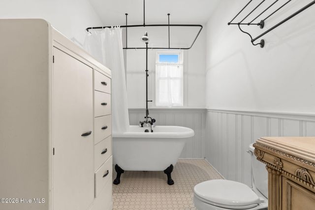 137 Fourth Avenue N, Kure Beach, NC 28449