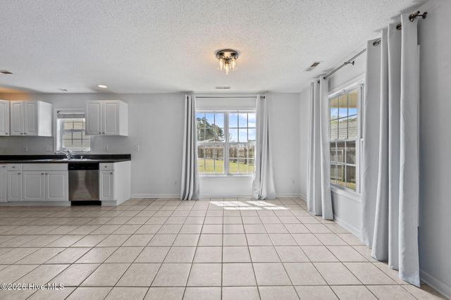 429 Marshas Way, Havelock, NC 28532