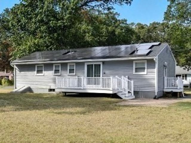 88 Manchonis Rd, Wilbraham, MA 01095