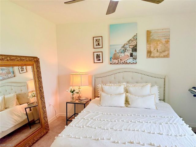 726 NW Douglas CIR, Cape Coral, FL 33993