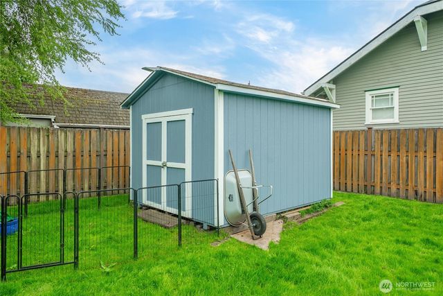1010 Academy Street, Sumner, WA 98390
