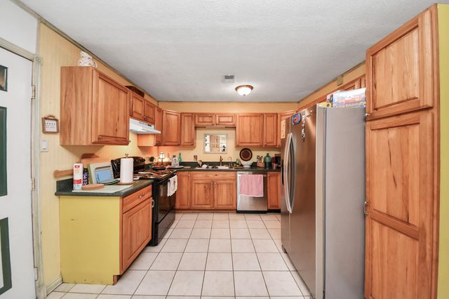 17018 Water Oak Drive A, Channelview, TX 77530