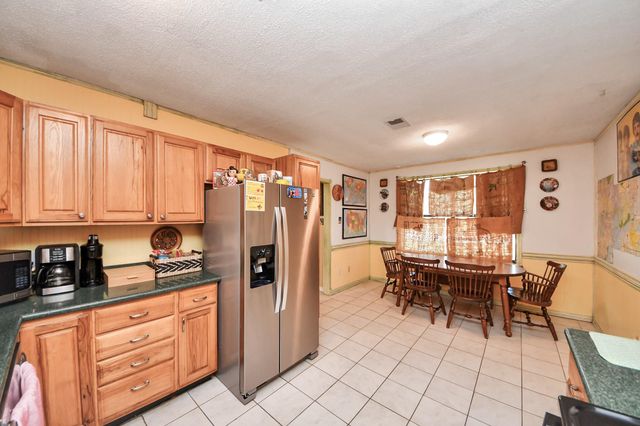 17018 Water Oak Drive A, Channelview, TX 77530