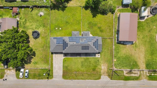 17018 Water Oak Drive A, Channelview, TX 77530