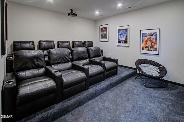 709 Deerfoot Drive, Gatlinburg, TN 37738