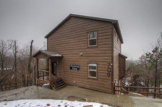 709 Deerfoot Drive, Gatlinburg, TN 37738