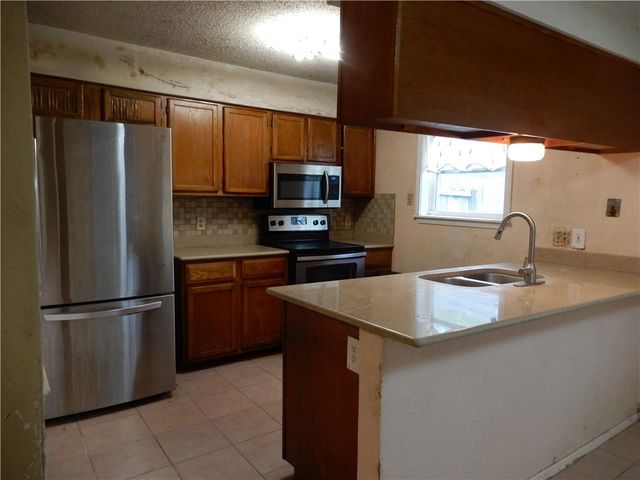 7330 New Brunswick Dr, Corpus Christi, TX 78414