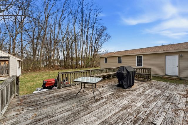 137 Bryn Mawr Ave, Auburn, MA 01501