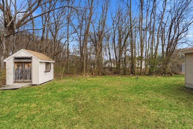 137 Bryn Mawr Ave, Auburn, MA 01501