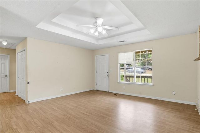 632 Jockey Lane, Auburn, GA 30011