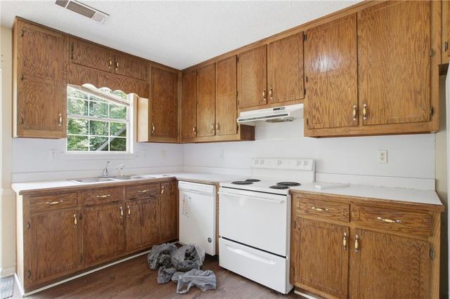 632 Jockey Lane, Auburn, GA 30011