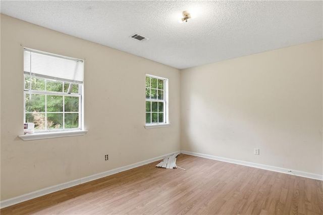 632 Jockey Lane, Auburn, GA 30011