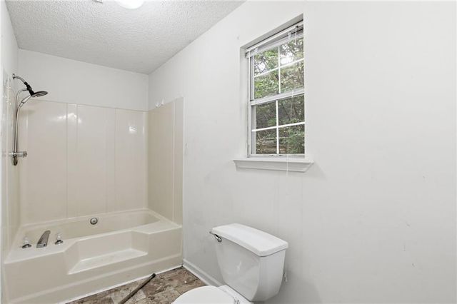 632 Jockey Lane, Auburn, GA 30011