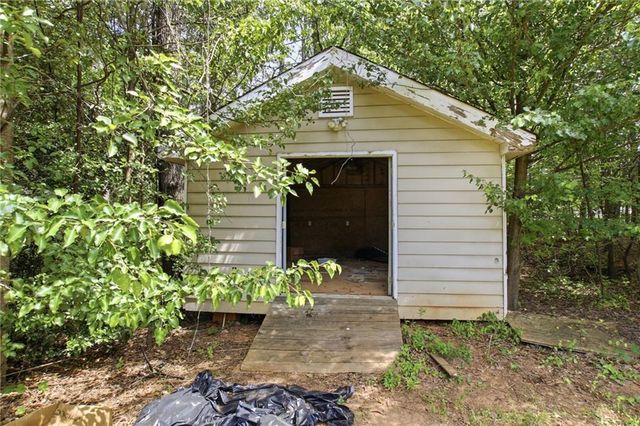 632 Jockey Lane, Auburn, GA 30011