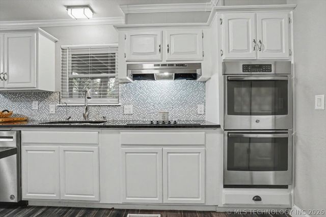 6216 E 99th Street, Tulsa, OK 74137