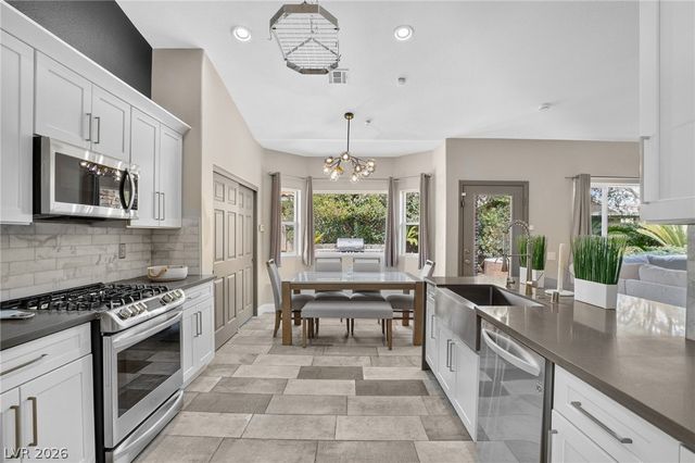 11212 Dell Cliffs Court, Las Vegas, NV 89144